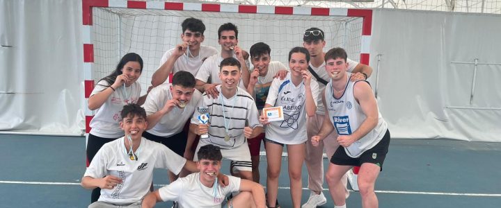 “Jijantes Cousins” se proclaman campeones del VI Torneo Trimaratón Multideporte UNEATLANTICO